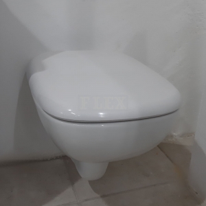 WC závesné Rimfree Style vrátane sedátka s automatickým sklápaním