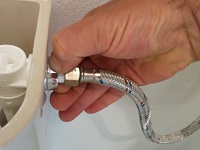 Demontáž napúšťacieho ventilu WC kombi